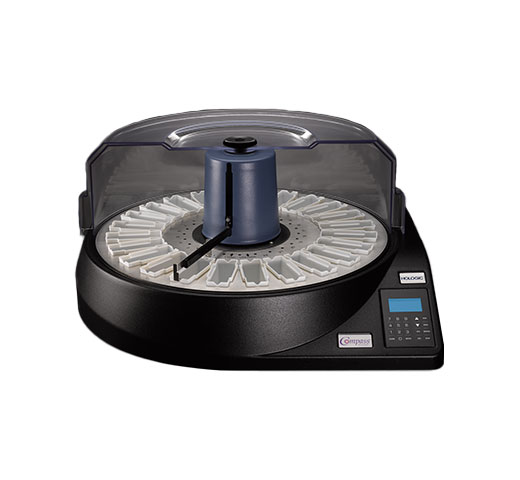 Hologic Compass™ Stainer mot vit bakgrund