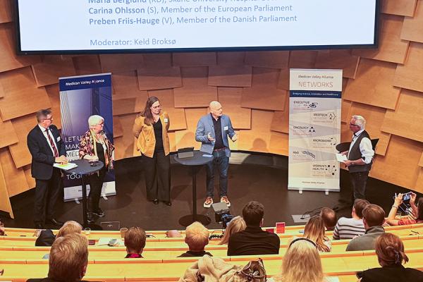 Paneldiskussion med några av Öresundsregionens mest inflytelserika sjukvårdspolitiker, Preben Friis-Hauge, Carina Ohls