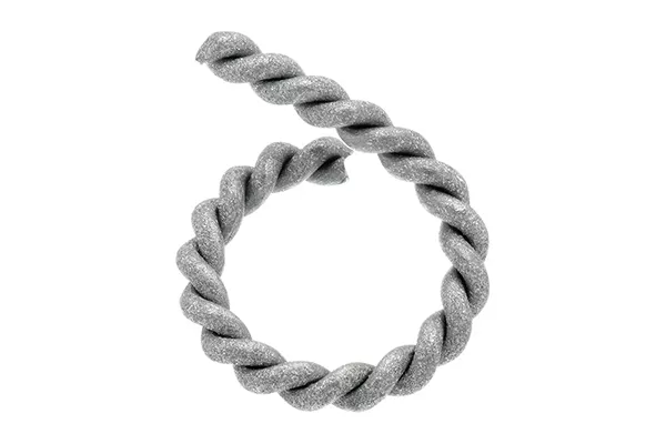 Biopsiplatsmarkör mot vit bakgrund