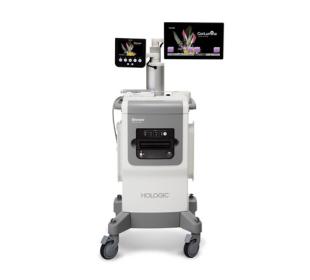 Hologic Brevera® Breast Biopsy System mot vit bakgrund
