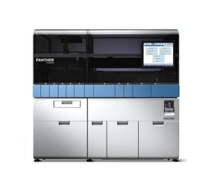 Hologic Panther Fusion® System mot vit bakgrund